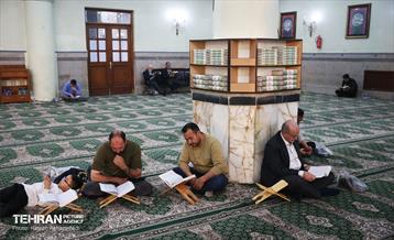 جزءخوانی قرآن کریم در حرم عبدالعظیم حسنی(ع) 22