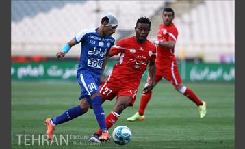 دیدار استقلال و تراکتورسازی در لیگ برتر فوتبال 30