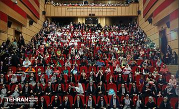 جشن بزرگ «خیلی دخترونه» 17