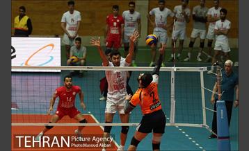 دیدار تیم‌های والیبال سایپا تهران و شهرداری ارومیه