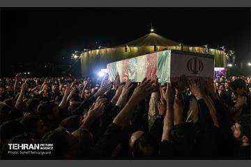 تشیع شهید پلیس در هیأت رایة العباس(ع) 14