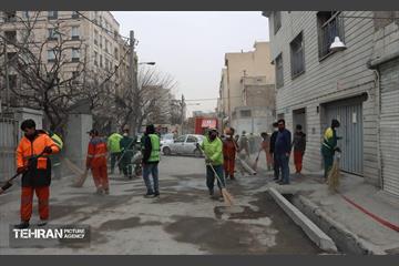 بازدید نمایندگان مجلس از نقاط آسیب دیده از جنگ در منطقه۴ 1