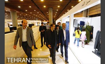 بازدید معاون اقتصادی رئیس جمهور از نمایشگاه زنان و تولید ملی 30