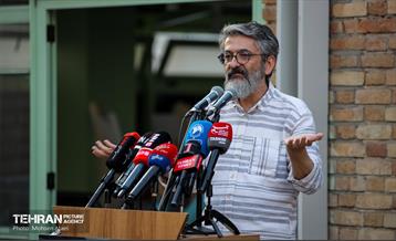 مراسم رونمایی از یادبود خبرنگاران شهید غزه در خانه روزنامه‌نگاران شهر 21