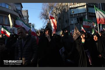 اجتماع مردمی در اربعین رهبر شهید انقلاب - 3 21