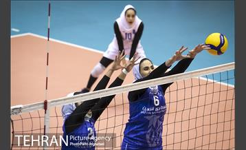 دیدار تیم‌های والیبال شهرداری قزوین و سروقامتان بابل 2