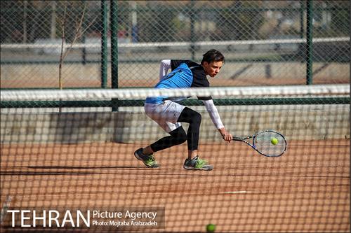 بهره‌برداری از 15 زمین ورزشی در منطقه 19
