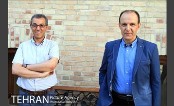 تقدیر اعضای خانه سینما از اصغر فرهادی 21