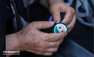 آیین آماده سازی دست سازه های نمدی برای کودکان اربعینی  22