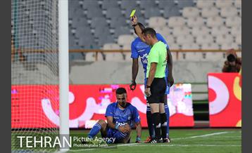 دیدار تیم های فوتبال استقلال و مس رفسنجان 13