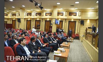 حضور شهردار تهران در پویش خیرین مدرسه ساز(ایران من) 13