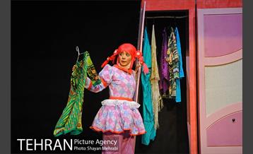 نمایش شب "اسرارآمیز" 4