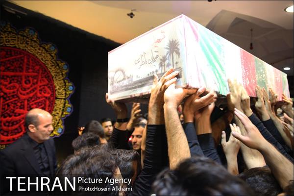 عزاداری شب هشتم محرم در جوار پیکر شهید باقر ناظری 19