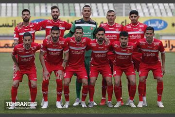 دیدار تیم های فوتبال پرسپولیس و پیکان 3
