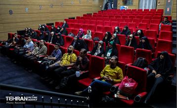 چهارمین جلسه از سلسه تورهای عکاسی انسان، کتاب، زندگی 24