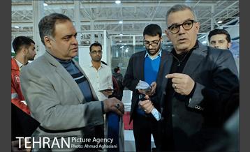 بازدید مشاور و مدیر کل دفتر شهردار تهران از هفتمین نمایشگاه ایران ساخت 10