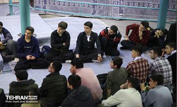 نشست صمیمانه شهردار تهران با دانش آموزان بسیجی سراسر کشور 20