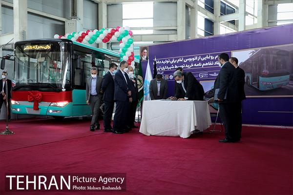 مراسم رونمایی از اتوبوس تمام برقی تولید داخل 14