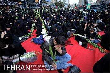 عزاداری شهادت حضرت زهرا(س) در میدان فاطمی  16