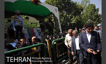 مراسم تشییع پیکرهای مطهر ۱۵۰ شهید تازه‌ تفحص‌ شده دفاع مقدس 21