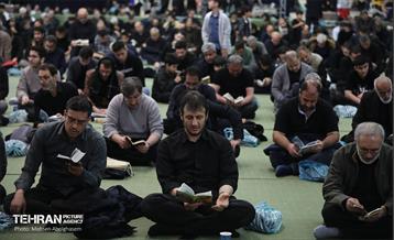 احیای شب بیست‌ویکم ماه رمضان در مصلای امام خمینی (ره) 77