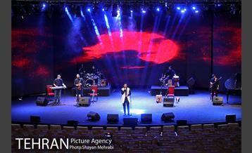 کنسرت آنلاین علی زند وکیلی 1