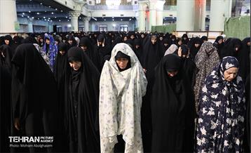 اقامه نماز ظهر عاشورا 7