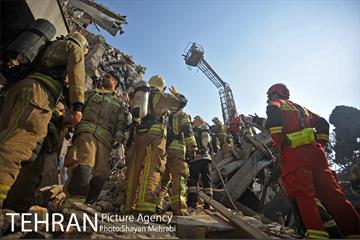 ساختمان پلاسکو فرو ریخت-1 42