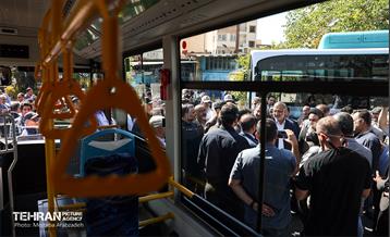 آیین بهره‌برداری از طرح نوسازی حمل و نقل عمومی تهران 36