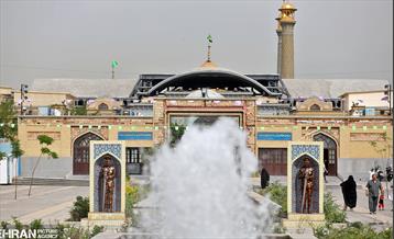 رونمایی از تندیس «خادم حرم» 26