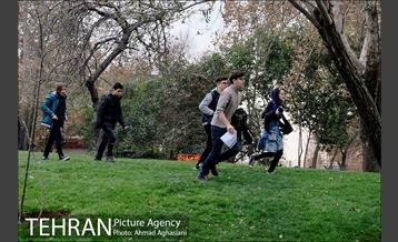 مسابقه پیاده روی و جهت یابی در پارک ملت 15