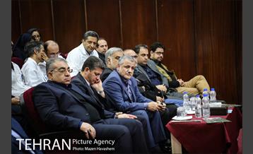 آیین کاشت درخت در بیمارستان شریعتی توسط شهردار تهران 12