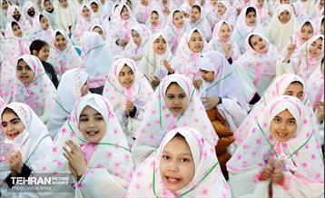 جشن تکلیف 32