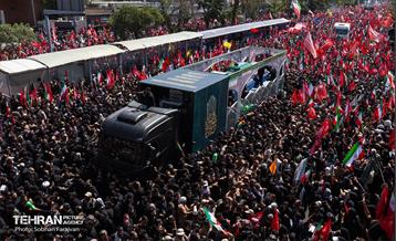 تشییع پیکر آقای شهید ایران - 3 33