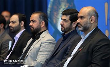 نشست صمیمانه شهردار تهران با قهرمانان، پیشکسوتان و مدیران ورزشی کشور 30