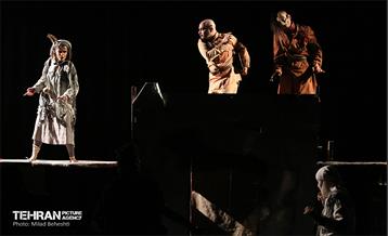 نمایش مطلق‎‎ 22