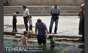 جاری‌ شدن آب در چشمه‌علی 9