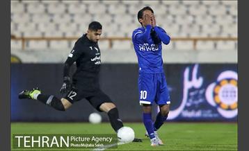 دیدار تیم های فوتبال استقلال تهران و نساجی مازندران 22