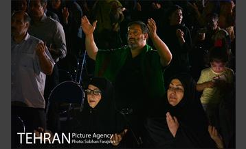 شور شیدایی در میدانگاه شهدای هفتم تیر 34