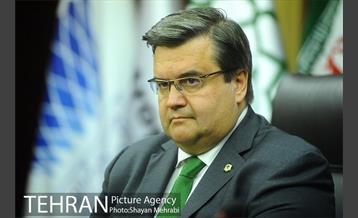 حضور شهردار مونترال در برج میلاد برای امضاء تفاهم نامه با شهرداری تهران 9