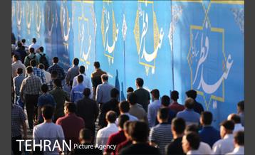 نماز عید فطر به امامت رهبر انقلاب 9