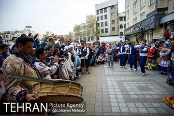 جشنواره نوروزگاه در میدان منیریه 11