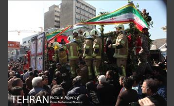 بدرود قهرمانان شهر-2 32