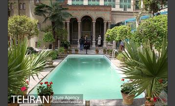 حال و هوای بهاری در خانه موزه مقدم  6