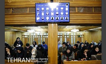 جلسه شورای شهر با حضور شهردار تهران 5