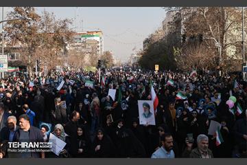 راهپیمایی محکومیت اقدامات تروریستی آمریکا و رژیم صهیونیستی علیه ملت ایران 32