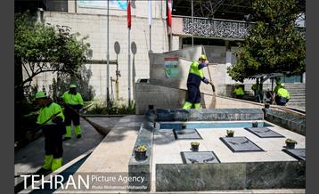 آماده سازی دانشگاه تهران برای نماز جمعه 16