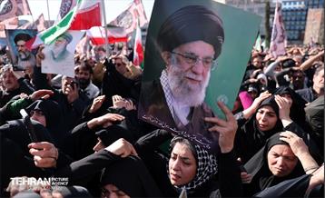 اجتماع مردم تهران در پی شهادت رهبر انقلاب - 1 55