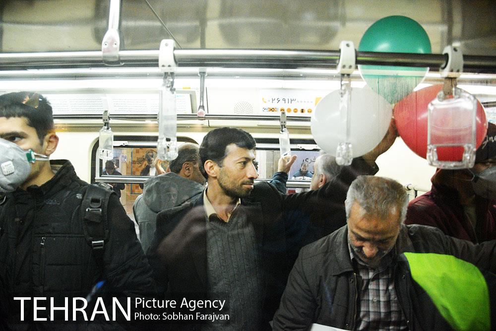 خدمت رسانی مترو در راهپیمایی 22 بهمن 7