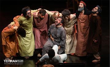 نمایش آئینی مذهبی «در انتظار...» 52